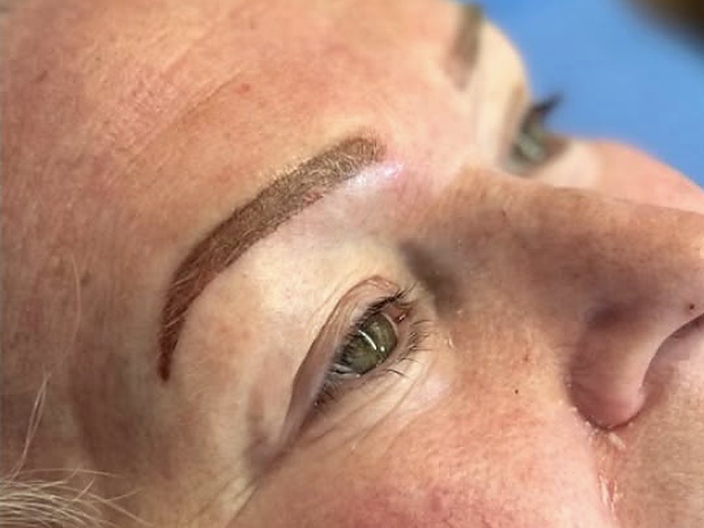 The same brow straight after her semi-permanent brows